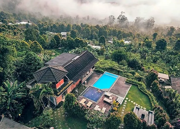 Munduk Menir BALI