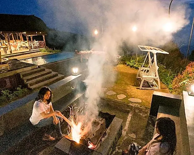 Munduk Menir BALI