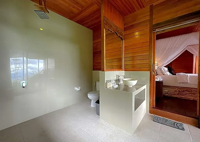 Munduk Menir BALI